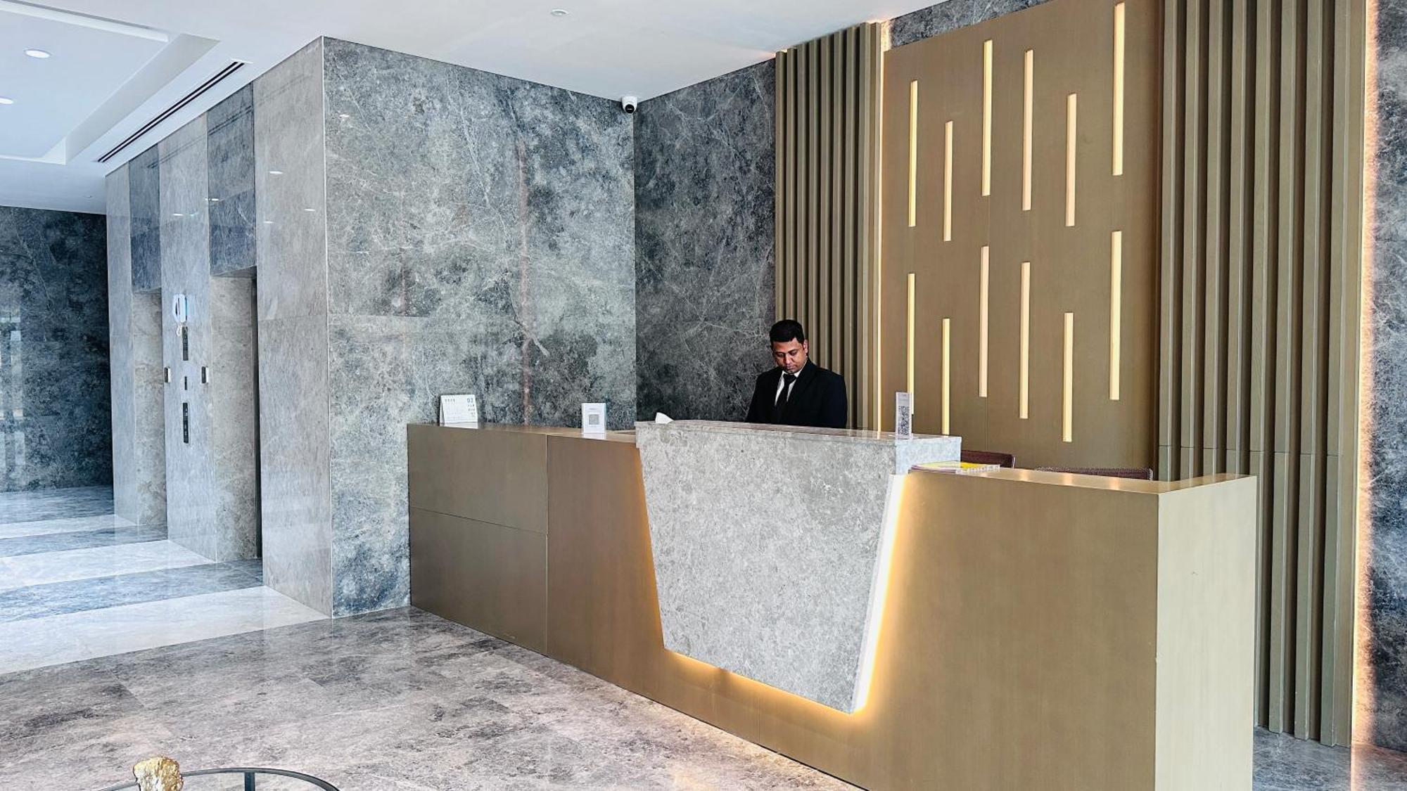Sunday Sheikh Zayed Road Concord Tower By Belvilla Dubai Bagian luar foto